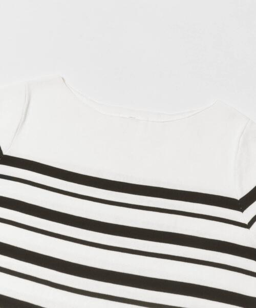 ITEMS URBANRESEARCH(アイテムズ アーバンリサーチ)の「『洗濯可』ソウバリボートネックニット(ニット/セーター・レディース・ブラウン/ホワイト系その他/ネイビー・FREE)」の11枚目の写真