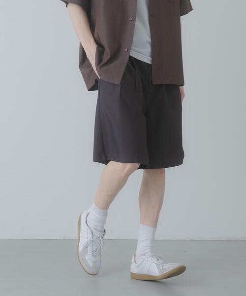 SENSE OF PLACE by URBAN RESEARCH(センスオブプレイスバイアーバンリサーチ)の「ピンストライプワイドバギーショーツ(その他パンツ・メンズ・ネイビー/ベージュ/チャコールグレー・LARGE/MEDIUM)」の4枚目の写真