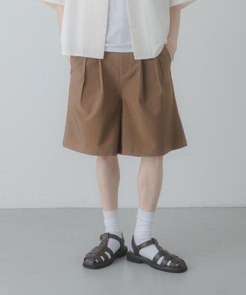 SENSE OF PLACE by URBAN RESEARCH(センスオブプレイスバイアーバンリサーチ)の「ピンストライプワイドバギーショーツ(その他パンツ・メンズ・ネイビー/ベージュ/チャコールグレー・LARGE/MEDIUM)」の15枚目の写真