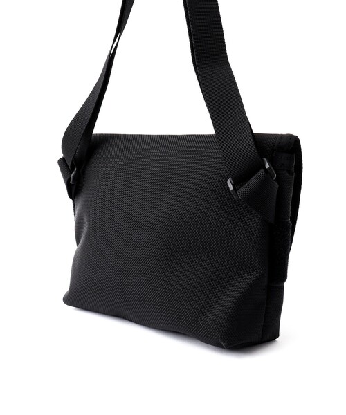 GREGORY（グレゴリー）の「【GREGORY/グレゴリー】TEENY MESSENGER CORDURA BALLISTIC（ショルダーバッグ・メンズ・ブラック・FREE）」の9枚目の写真