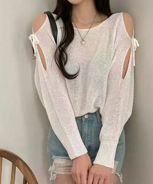 Achic(アシック)の「冷房対策 肩あきリボン透かしトップス(シャツ/ブラウス・レディース・ブラック/ベージュ/ピンク/グレー/ホワイト・M)」の18枚目の写真