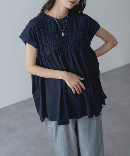refinedworks(リファインドワークス)の「【refinedworks】贅沢 シャーリング チュニック(Tシャツ/カットソー・レディース・ネイビー/ブラック/ホワイト・FREE)」の14枚目の写真