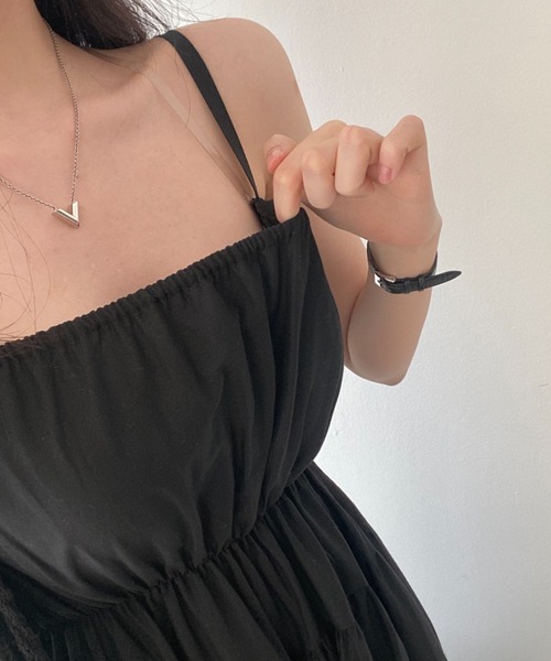 Aelina(エリナ)の「シンプルキャミワンピース(ジャンパースカート・レディース・ホワイト/ブラック・FREE)」の19枚目の写真