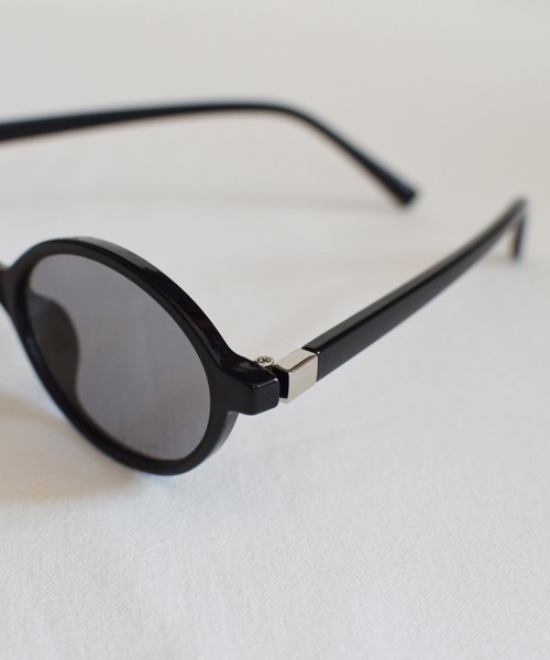 Marient(マリエント)の「Nuance Oval Sunglasses / ニュアンスオーバルサングラス(サングラス・レディース・ブラック/ブラウン系その他・FREE)」の3枚目の写真