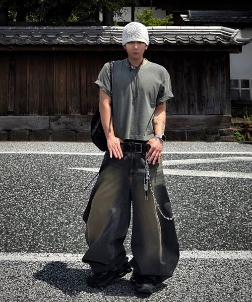 THE MILE(ザマイル)の「ニュオーダーガーメンツ クロップクルーネック_PIGMENT GRAY(Tシャツ/カットソー・メンズ・その他・SMALL/MEDIUM/LARGE/X-LARGE)」の3枚目の写真