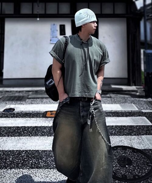 THE MILE(ザマイル)の「ニュオーダーガーメンツ クロップクルーネック_PIGMENT GRAY(Tシャツ/カットソー・メンズ・その他・SMALL/MEDIUM/LARGE/X-LARGE)」の4枚目の写真