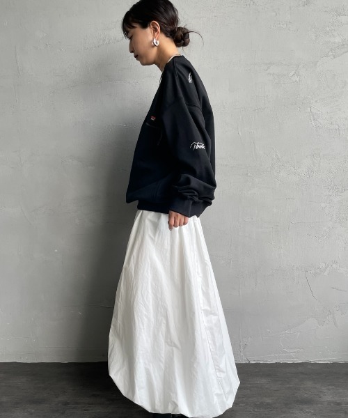 NANGA（ナンガ）の「【WEB先行予約】[NANGA/ナンガ] 別注 ジップポケット ロゴ刺繍スウェット（スウェット・レディース・ブラック/ホワイト・L/M/S）」の7枚目の写真