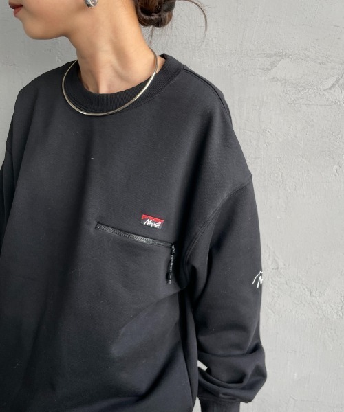 NANGA（ナンガ）の「【WEB先行予約】[NANGA/ナンガ] 別注 ジップポケット ロゴ刺繍スウェット（スウェット・レディース・ブラック/ホワイト・L/M/S）」の9枚目の写真