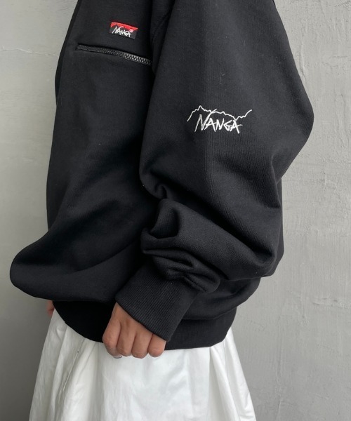 NANGA（ナンガ）の「【WEB先行予約】[NANGA/ナンガ] 別注 ジップポケット ロゴ刺繍スウェット（スウェット・レディース・ブラック/ホワイト・L/M/S）」の11枚目の写真