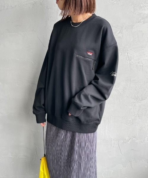 NANGA（ナンガ）の「【WEB先行予約】[NANGA/ナンガ] 別注 ジップポケット ロゴ刺繍スウェット（スウェット・レディース・ブラック/ホワイト・L/M/S）」の14枚目の写真