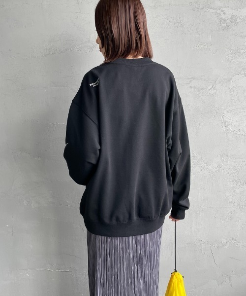 NANGA（ナンガ）の「【WEB先行予約】[NANGA/ナンガ] 別注 ジップポケット ロゴ刺繍スウェット（スウェット・レディース・ブラック/ホワイト・L/M/S）」の16枚目の写真