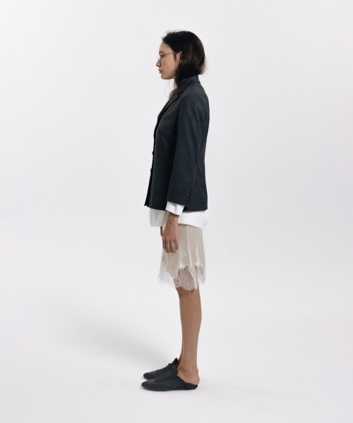 haag（ヘイグ）の「a cutting-line skirt (cream)（スカート・レディース・その他・FREE）」の6枚目の写真