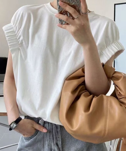 2ly2(トゥーリートゥー)の「袖フリル フレンチスリーブ カットソー(Tシャツ/カットソー・レディース・イエロー/ホワイト・FREE)」の3枚目の写真