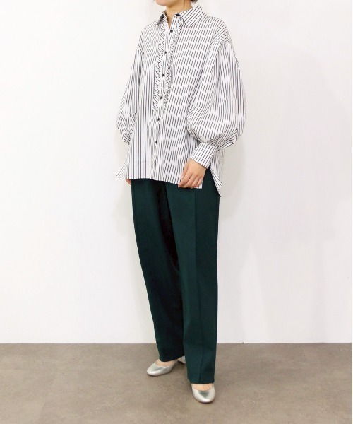 Marilyn Moon（マリリンムーン）の「tuck frill modern volume shirt（シャツ/ブラウス・レディース・サックスブルー/ホワイト/ホワイト×ブラック/ネイビー/ブラウン・FREE）」の12枚目の写真