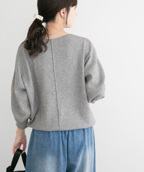 ITEMS URBANRESEARCH(アイテムズ アーバンリサーチ)の「『洗濯可』アウトリンキングVネックニット(ニット/セーター・レディース・ブラック/オフホワイト/ピンク/グレー/ホワイト系その他・FREE)」の17枚目の写真