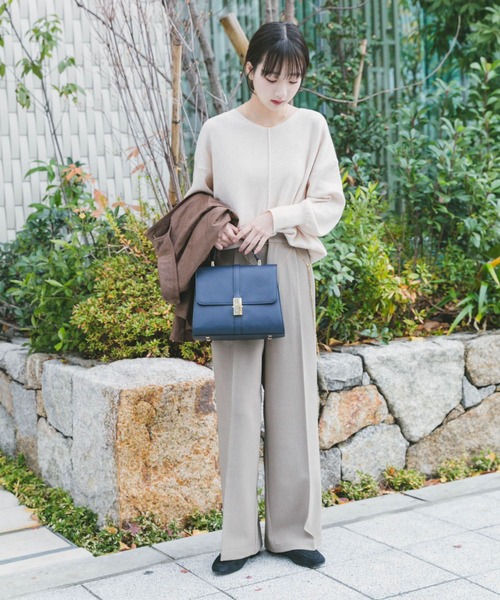 ITEMS URBANRESEARCH(アイテムズ アーバンリサーチ)の「『洗濯可』アウトリンキングVネックニット(ニット/セーター・レディース・ブラック/オフホワイト/ピンク/グレー/ホワイト系その他・FREE)」の8枚目の写真