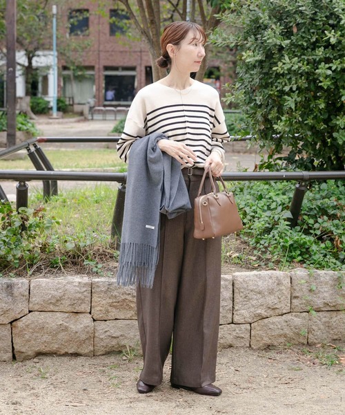 ITEMS URBANRESEARCH(アイテムズ アーバンリサーチ)の「『洗濯可』アウトリンキングVネックニット(ニット/セーター・レディース・ブラック/オフホワイト/ピンク/グレー/ホワイト系その他・FREE)」の11枚目の写真