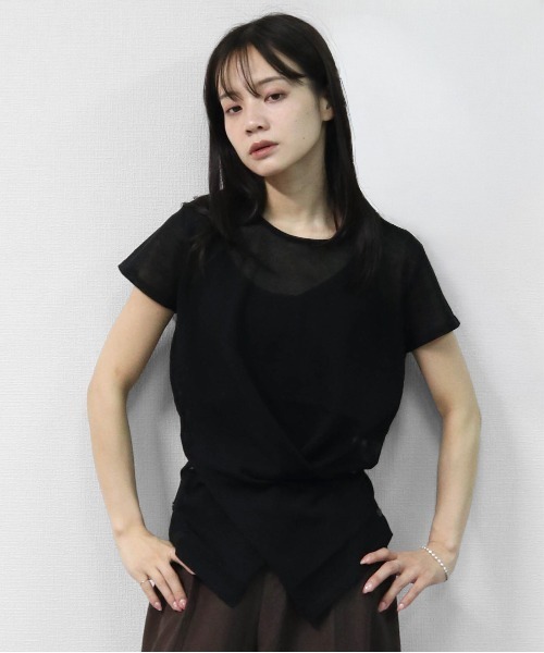 THE CELL.(ザセルドット)の「リネンブレンド ドライタッチ フロントクロス フレンチニット FRONT CROSS FRENCH SLEEVE KNIT(ニット/セーター・レディース・ブラウン/ブラック/チャコールグレー・FREE)」の19枚目の写真