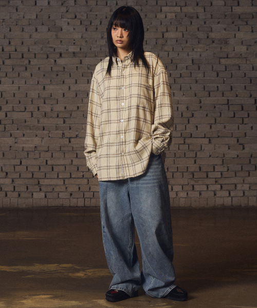 F.ILLUMINATE(フィルミネイト)の「ダメージウォッシュデニムパンツ-スカイブルー(デニムパンツ・レディース・その他・XS/S/M/L/XL)」の8枚目の写真
