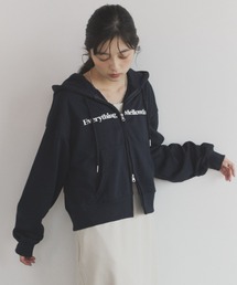 ELNEsoi（エルネソワ）の「ロゴ刺繍ZIPパーカー　/ イージーケア（パーカー）」