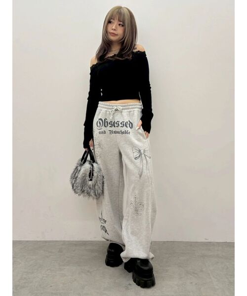 EVRIS(エヴリス)の「【ウエストゴム】グラフィックプリントスウェットパンツ(スウェットパンツ・レディース・ピンク/グレー/アイボリー・FREE)」の13枚目の写真