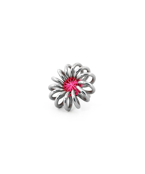 GYAN GYAN STYLE(ギャンギャンスタイル)の「FUNFLOWER ring(リング・レディース・パープル/ブラック/レモンイエロー/ライトグリーン/レッド/ピンク/ブルー/ブラウン/ホワイト・FREE)」の8枚目の写真