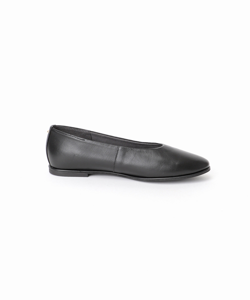 FLAT(フラット)の「レザーラウンドフラット(その他シューズ・レディース・レッド/ベージュ/ブラック系その他/ナチュラル・22cm/24cm/22.5cm/24.5cm/23cm/25cm/23.5cm)」の18枚目の写真