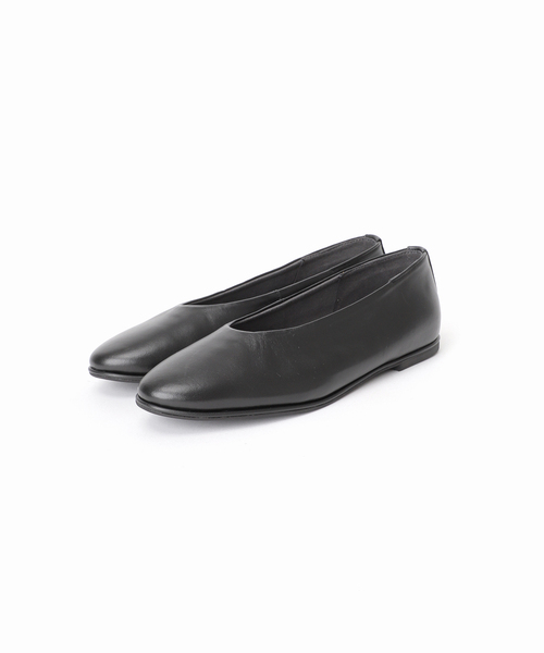 FLAT(フラット)の「レザーラウンドフラット(その他シューズ・レディース・レッド/ベージュ/ブラック系その他/ナチュラル・22cm/24cm/22.5cm/24.5cm/23cm/25cm/23.5cm)」の8枚目の写真