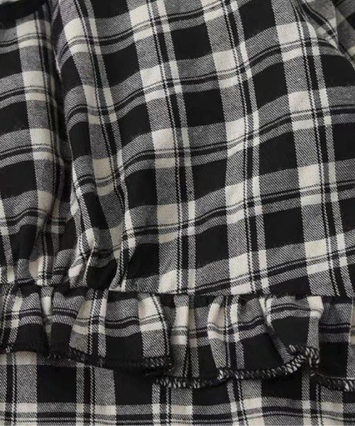 LA POMME petit（ラポミ・プチ）の「Gingham Check Lace Trim Cropped Top/ギンガムチェックレーストリムクロップドトップス（Tシャツ/カットソー・レディース・チェック・MEDIUM/SMALL/LARGE）」の4枚目の写真