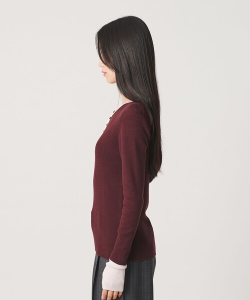BEAUTY&YOUTH UNITED ARROWS(ビューティーアンドユースユナイテッドアローズ)の「バイカラー ヘンリーネック リブ ニットプルオーバー ウォッシャブル(ニット/セーター・レディース・ダークグレー/オフホワイト/ワイン・FREE)」の10枚目の写真