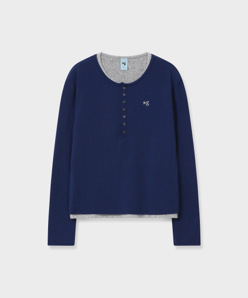 GRUNDEN（グルンデン）の「[GRUNDEN X ソジン] レイヤードヘンリーネックニット (ネイビー)_GCCUJTS01NY（ニット/セーター・レディース・その他・1/2）」の2枚目の写真