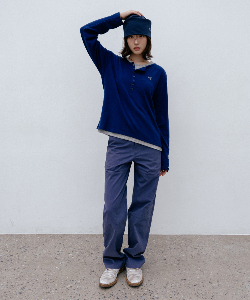 GRUNDEN（グルンデン）の「[GRUNDEN X ソジン] レイヤードヘンリーネックニット (ネイビー)_GCCUJTS01NY（ニット/セーター・レディース・その他・1/2）」の6枚目の写真