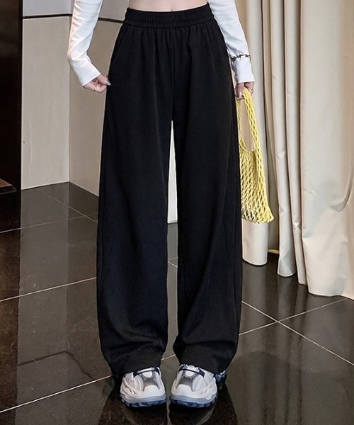 AMAJI(アマジ)の「パラシュート カーゴパンツ(カーゴパンツ・レディース・ブラック/ネイビー・SMALL/MEDIUM/LARGE/X-LARGE)」の2枚目の写真
