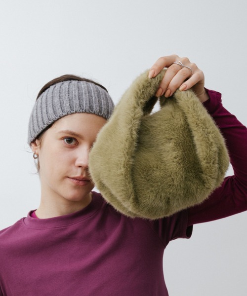 arholiday.standard(エーアールホリデースタンダード)の「Color Fur Round Bag / カラーファーラウンドバッグ(ショルダーバッグ・レディース・グリーン/グレー/ブラック・FREE)」の14枚目の写真