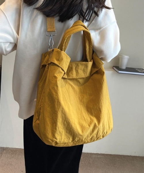 gossip!ロサンゼルス(ゴシップロサンゼルス)の「GIMUM 軽量 ワッシャー2WAYショルダートートバッグ(ショルダーバッグ・レディース・ブラック/グリーン/オフホワイト・FREE)」の9枚目の写真