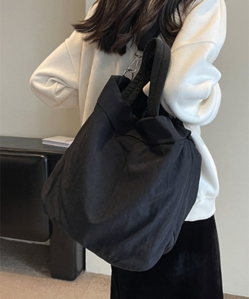 gossip!ロサンゼルス(ゴシップロサンゼルス)の「GIMUM 軽量 ワッシャー2WAYショルダートートバッグ(ショルダーバッグ・レディース・ブラック/グリーン/オフホワイト・FREE)」の10枚目の写真