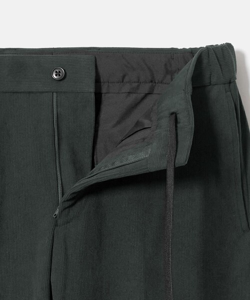 green label relaxing(グリーンレーベルリラクシング)の「A+ コーデュロイ スタンダード イージー セットアップ パンツ スラックス -ストレッチ-(スラックス・メンズ・ダークブラウン/ダークグリーン/ネイビー・M/XL/S/L)」の20枚目の写真