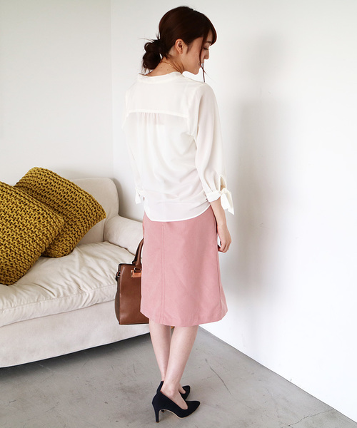 N.(N. Natural Beauty Basic)(エヌエヌナチュラルビューティーベーシック)の「リボンカフススキッパーブラウス(シャツ/ブラウス・レディース・ホワイト/ピンク/ブラック・MEDIUM)」の16枚目の写真