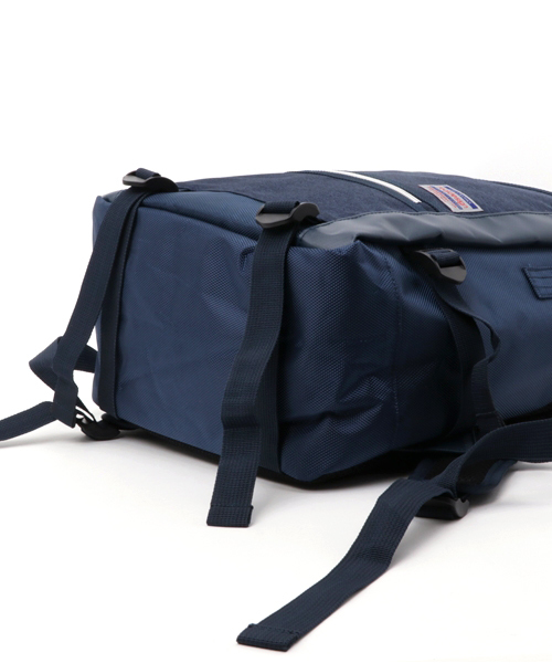 LB/S (エルビーエス)の「【REAL DESIGN】デイパック(バックパック/リュック・メンズ・ネイビー/ブラック・FREE)」の4枚目の写真