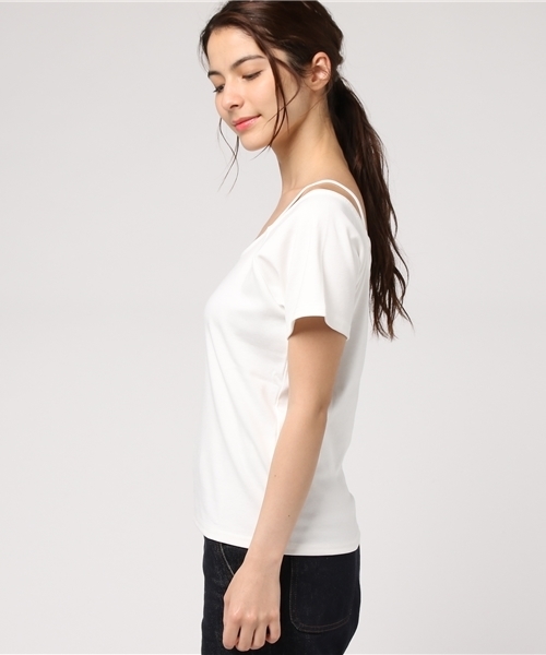 Heather(ヘザー)の「2WAYオフショルT 761820(Tシャツ/カットソー・レディース・アイボリー/ブラック/グリーン・FREE)」の5枚目の写真