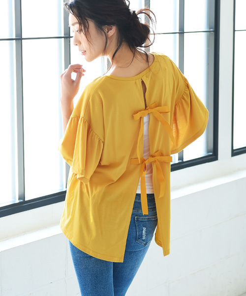 Luz Llena(ラズレナ)の「バックリボンデザイン/ビッグシルエットTシャツ(Tシャツ/カットソー・レディース・ブラック/マスタード/オフホワイト・MEDIUM)」の3枚目の写真