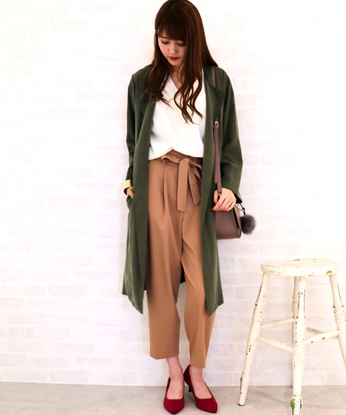 N.(N. Natural Beauty Basic)(エヌエヌナチュラルビューティーベーシック)の「 【Ray 10月号掲載】ベーシックパンプス(パンプス・レディース・ブラック/グレー/ベージュ/ピンク・MEDIUM/LARGE/SMALL)」の21枚目の写真