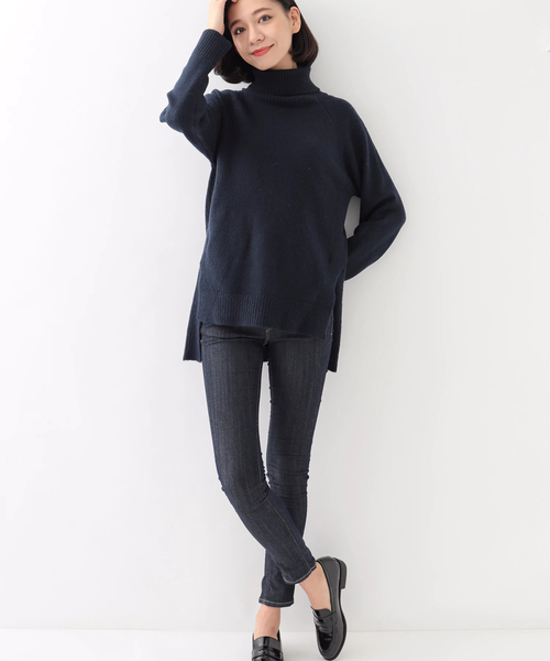 earth music&ecology（アースミュージックアンドエコロジー）の「シアバター加工タートルネックニットチュニック（チュニック・レディース・ライトグレー/ネイビー/アイボリー/ミント/ピンクベージュ・FREE）」の12枚目の写真