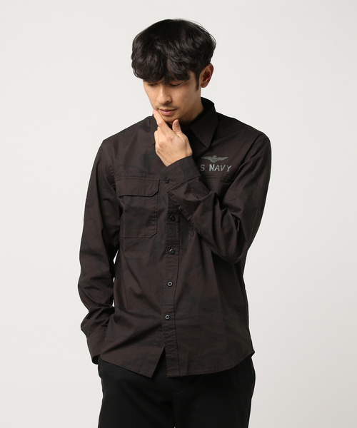 AVIREX（アヴィレックス）の「AVIREX/アヴィレックス/2トーン カモ ミリタリーシャツ/2TONE CAMO MILLITARY SHIRT（シャツ/ブラウス・メンズ・ホワイト/ブラック/オリーブ・LARGE/X-LARGE/XX-LARGE/MEDIUM）」の3枚目の写真