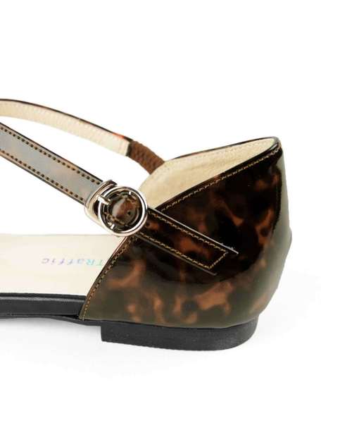 ORiental TRaffic(オリエンタルトラフィック)の「春夏★クロスストラップサンダル★8220(サンダル・レディース・ブラック/ブラウン/シルバー・LL/S/M/L)」の9枚目の写真