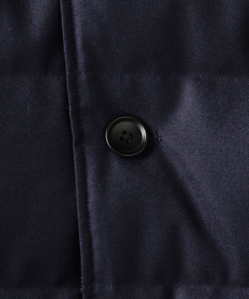 SHIPS(シップス)の「SC: ALLIED FEATHER&DOWN/VANKS(R)加工 ウール ボタン ダウンジャケット□(ダウンジャケット/コート・メンズ・チャコールグレー/グレー/ネイビー/キャメル/ヘザーグレー/コバルトブルー/ダークグレー・LARGE/MEDIUM/X-LARGE/SMALL)」の10枚目の写真