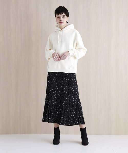 PUBLIC TOKYO（パブリックトウキョウ）の「ドットロングフレアスカート（スカート・レディース・ブラック/ネイビー・1/2）」の17枚目の写真