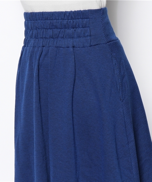 Kastane（カスタネ）の「チドリサーキュラーロングSK（スカート・レディース・チャコールグレー/ブルー・FREE）」の5枚目の写真