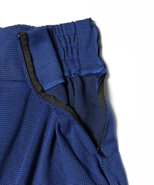 Kastane（カスタネ）の「チドリサーキュラーロングSK（スカート・レディース・チャコールグレー/ブルー・FREE）」の6枚目の写真