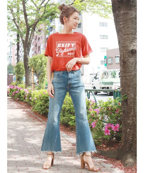 Ungrid（アングリッド）の「REIFYプリントTee（Tシャツ/カットソー・レディース・レッド/オフホワイト/イエロー・FREE）」の4枚目の写真